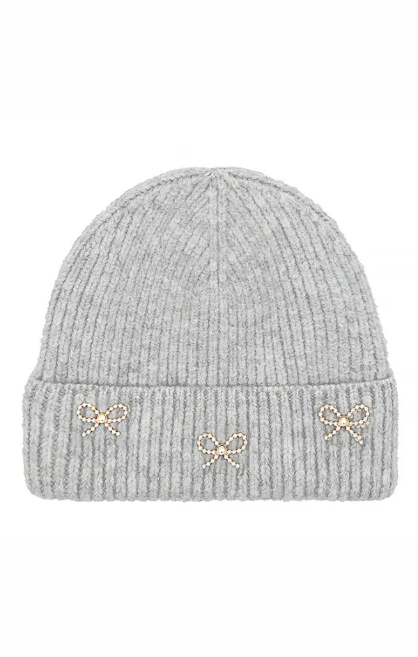 Pearl Bow Charm Cuffed Beanie