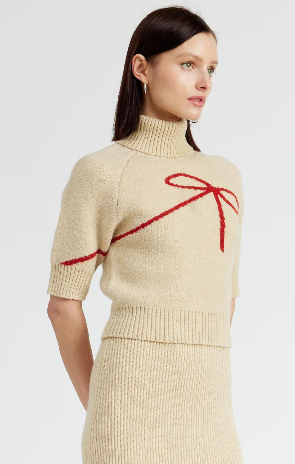 Bow Motif Fitted Turtleneck Sweater