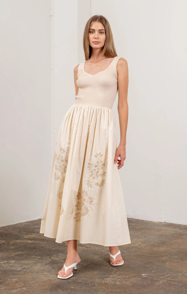 Hannali Sweater Top Eyelet Midi