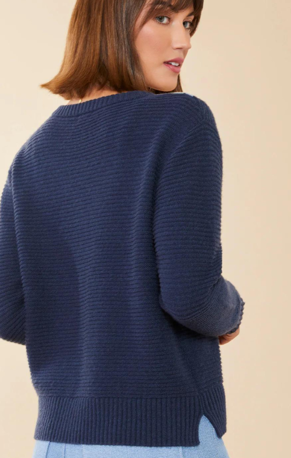 Aster V Neck Pullover