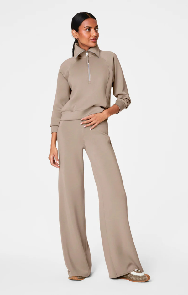 AirEssentials Wide Leg Pant