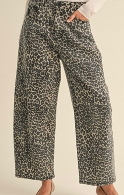 Fierce Leopard Barrel Pant